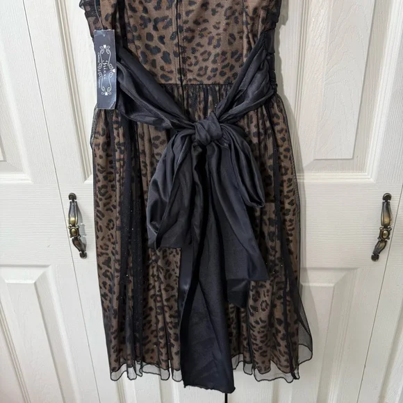 Trixxi Sparkly Layered Leopard Print Formal Dress Spaghetti Strap Womens size 9 - Picture 7 of 10